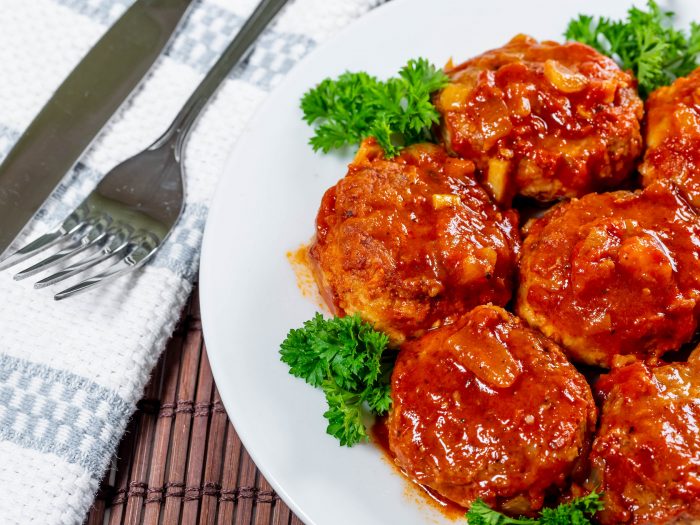 Beef meatball, carrots and tomato sauce