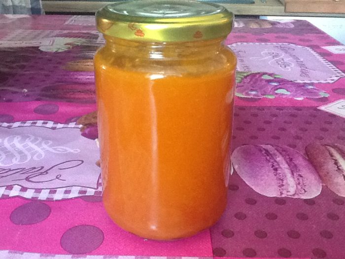 Apricot jam