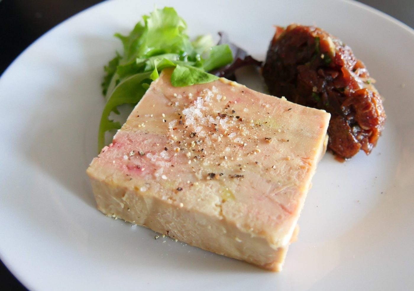Recipe Chunk of goose liver with figs instant pot pressure cooker