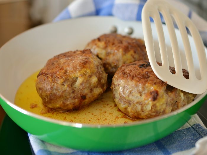 Meatball, cheese and eggplants