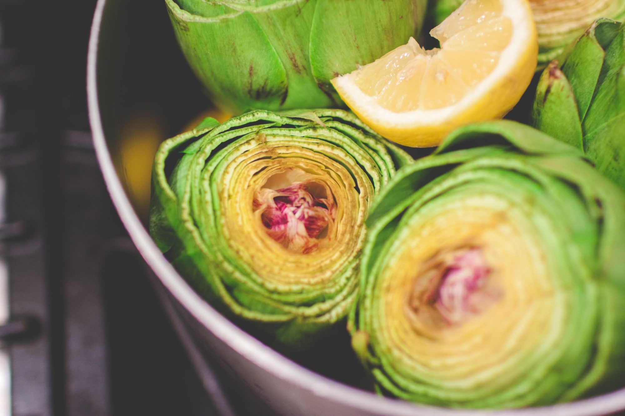 Artichoke and bouillon