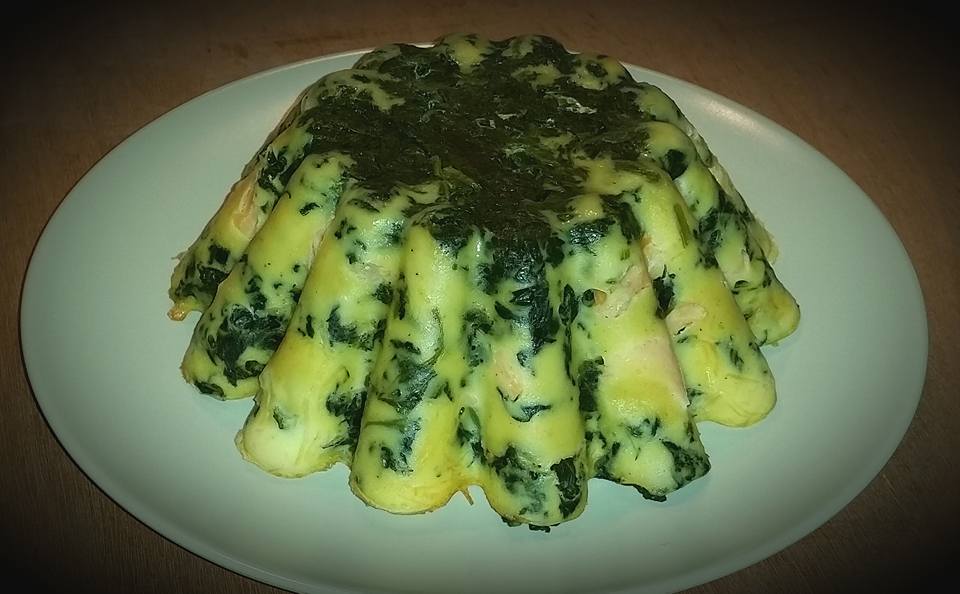 Smoked salmon and spinach custard