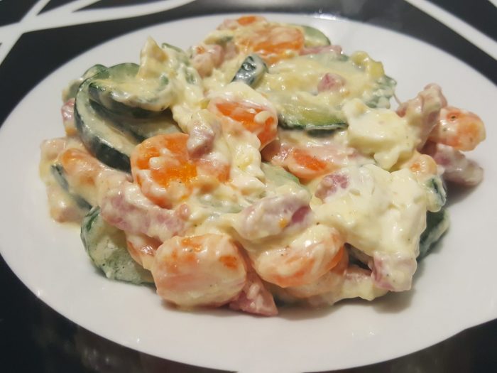 Zucchinis, carrots, bacon and soft cheese (kiri)