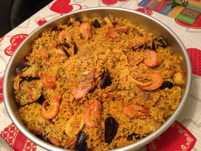Chicken paella and seafood