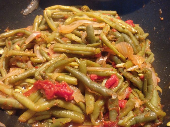 Green beans and tomatoes