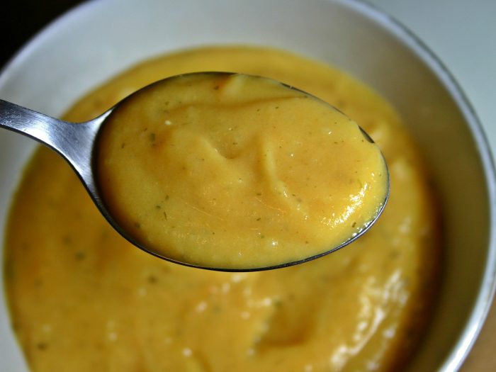 Cream of carrots with cumin