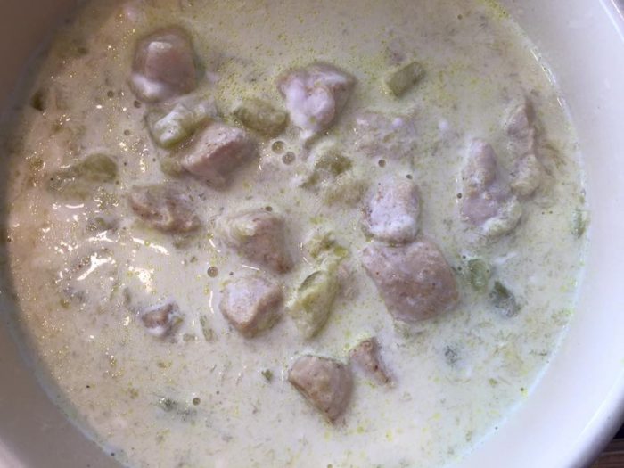 Chicken with zucchinis and mascarpone sauce