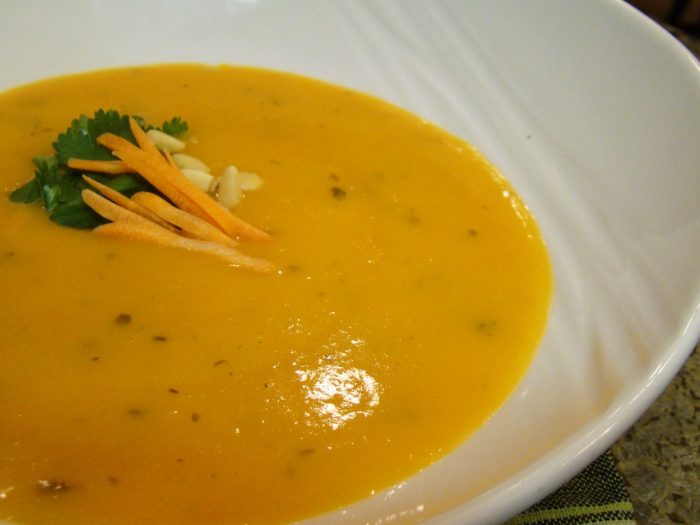 Old-fashioned vegetable soup