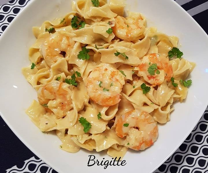 Tagliatelle with shrimps and Parmesan