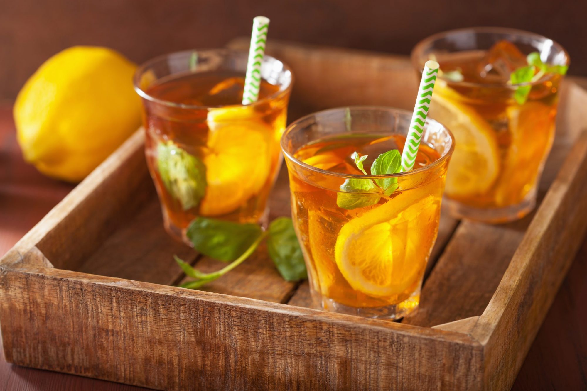 Ice tea with lemon and mint