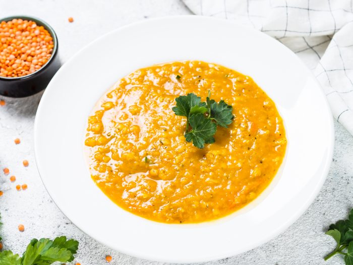 Coral lentils soup with curry