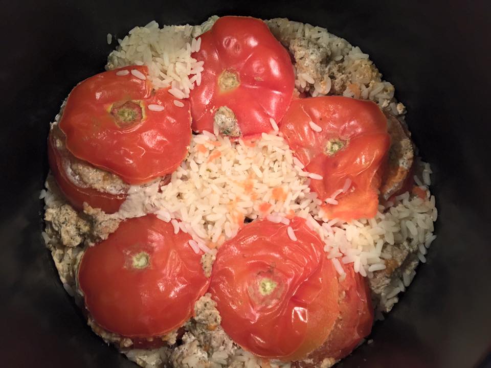 Stuffed tomatoes in a simple and quick way